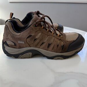 Ascend Brown and Black Athletic Shoes